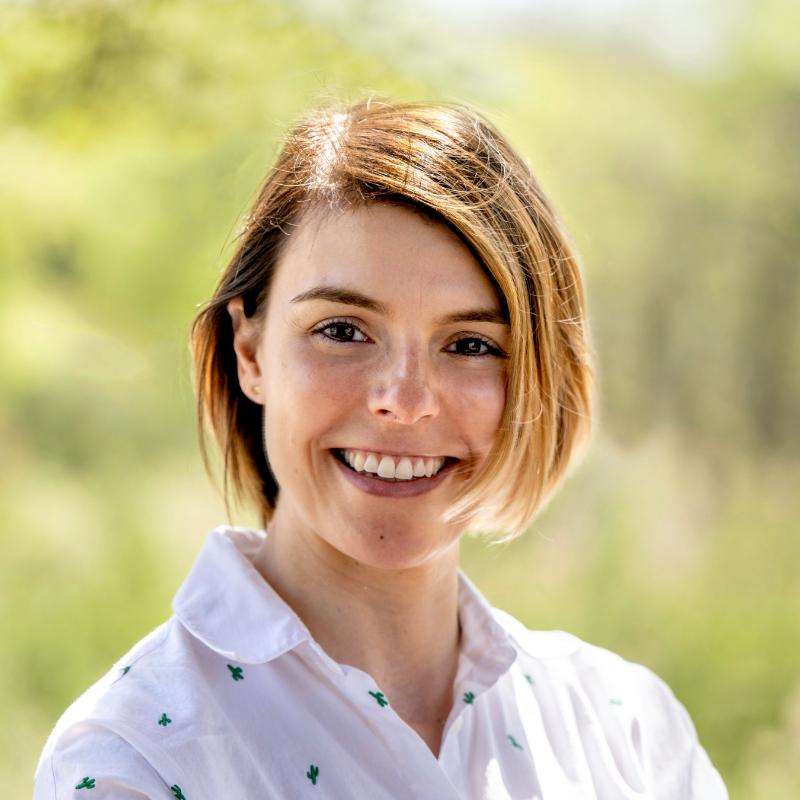 Becky Sennett